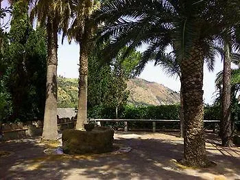 Hotel Laura - Antico Borgo Di Sicilia Milici
