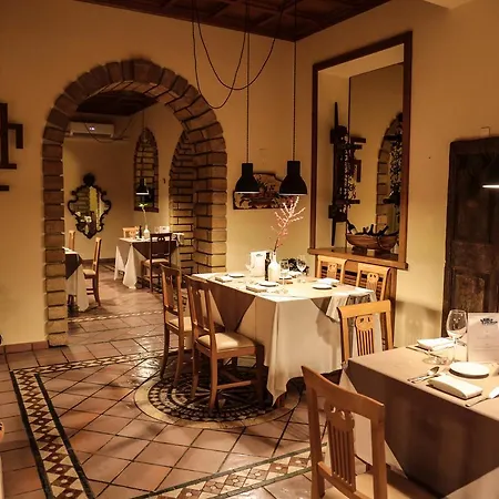 Hotel Laura - Antico Borgo Di Sicilia