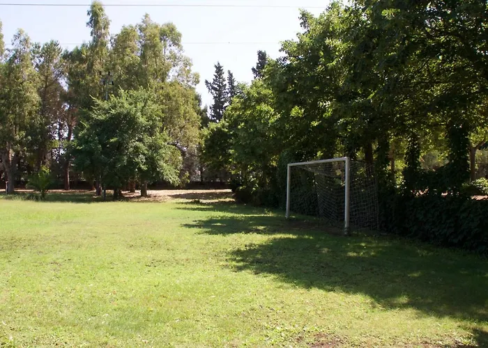 Laura - Antico Borgo Di Sicilia Milici
